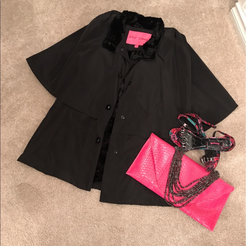 Betsy Johnson Cape